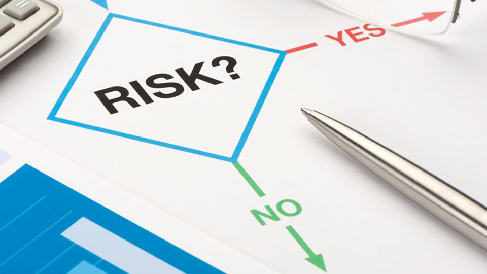 Các nguyên tắc và phương pháp quản trị rủi ro