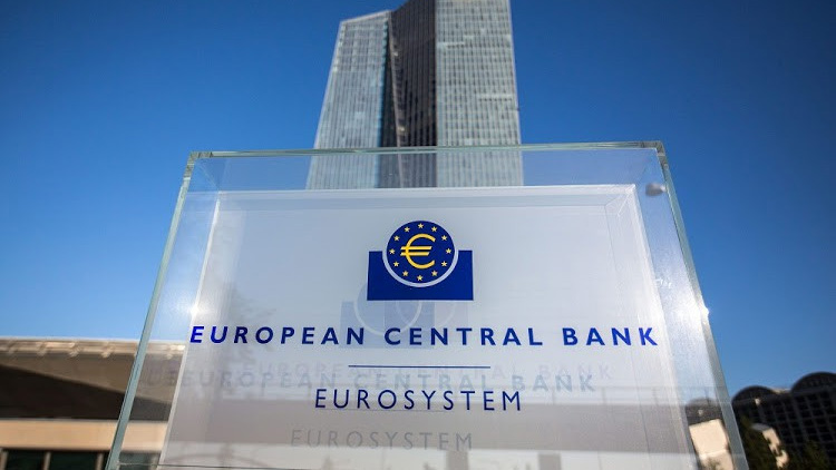 Các ngân hàng châu Âu cân nhắc sáp nhập để tồn tại trong đại dịch